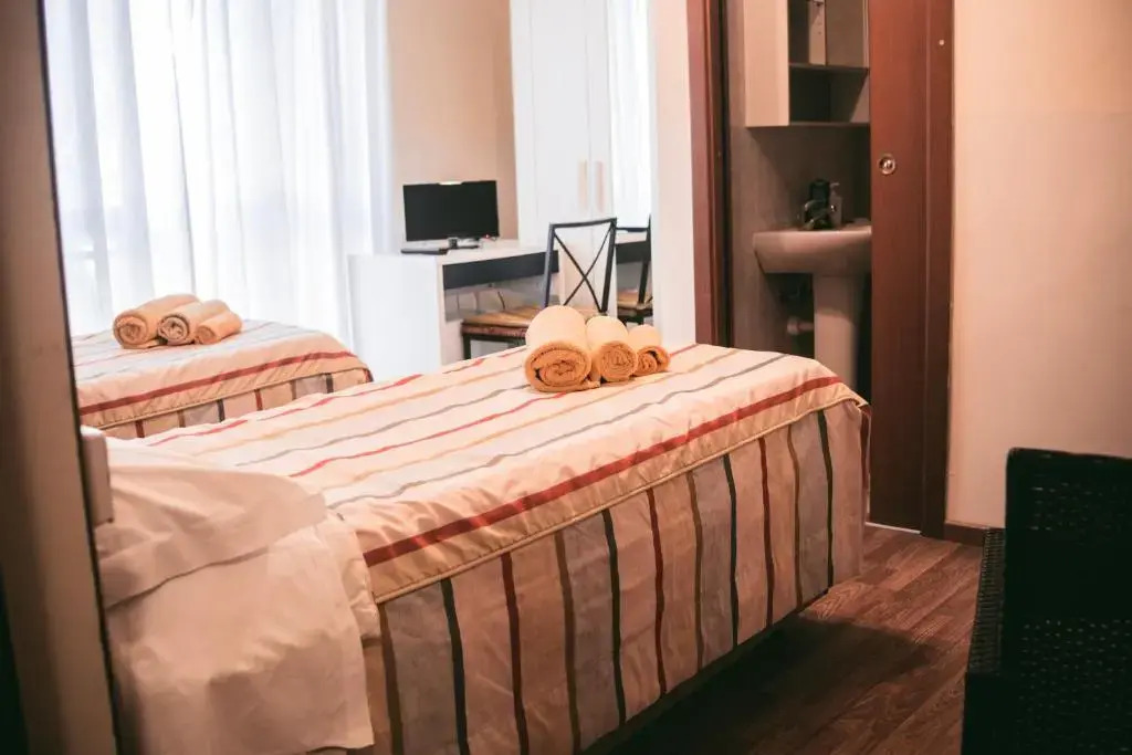 B&B Santa Monica