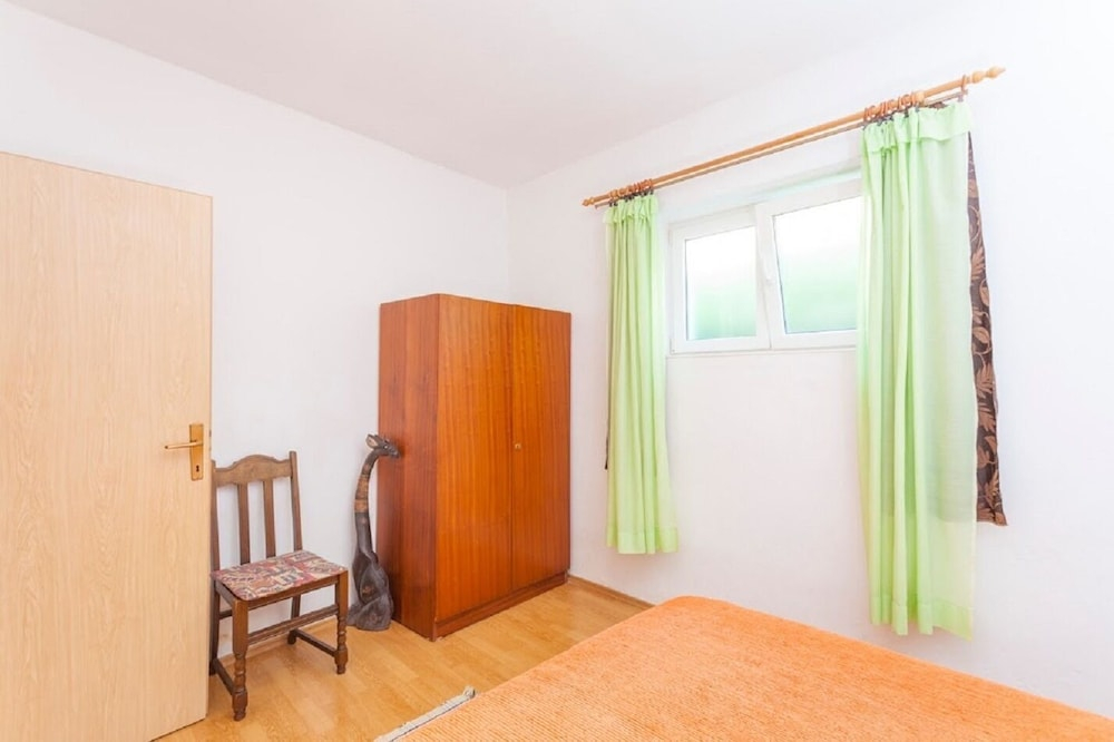 Apartments Tomislava