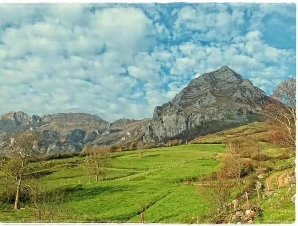 Hostal Rural Elosta