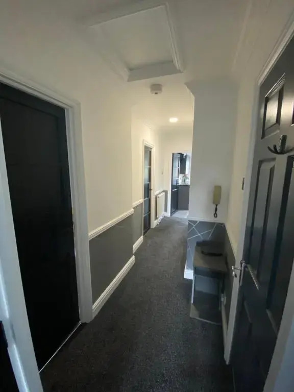 Pristine 2 bedroom apartment with off street parking
