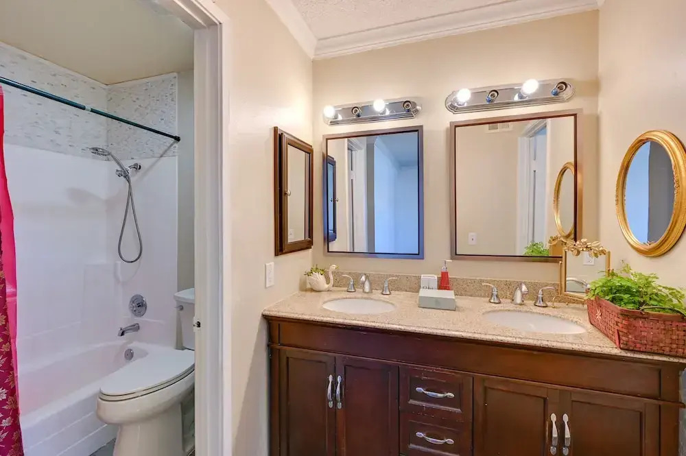 Single-story Chula Vista Home - Private Pool & Spa