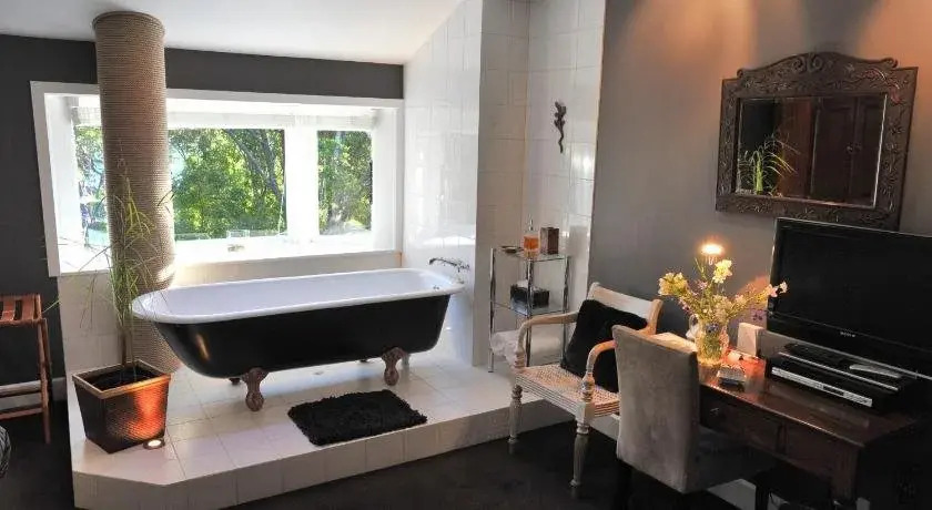McCormick House Luxury Accommodation