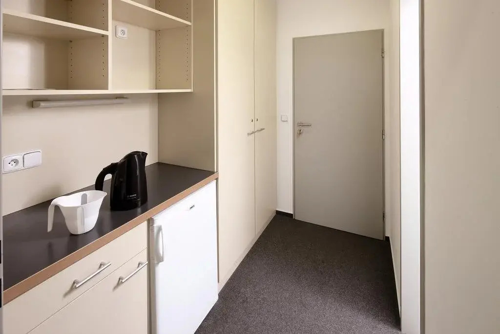 Hotel & Hostel Letov