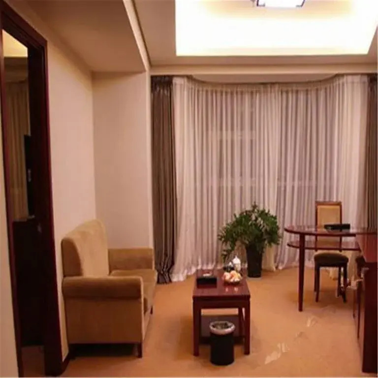 Chifeng Jiutian International Hotel