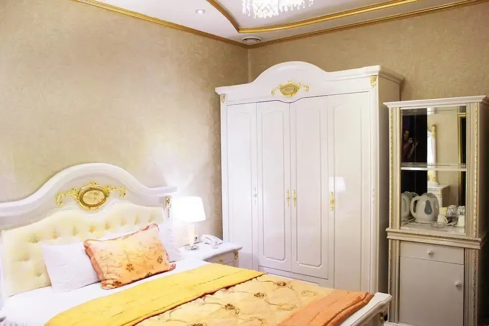 Hotel Villa Old Rustaveli / Квартира Проспект Руставели центр