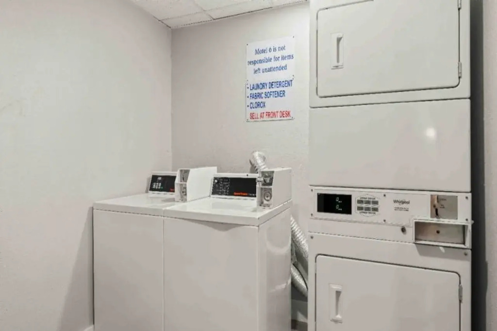 Motel 6-Rosenberg, TX