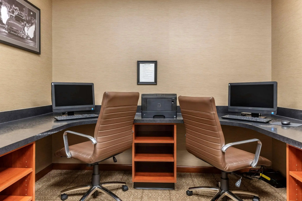 Comfort Suites West Indianapolis - Brownsburg