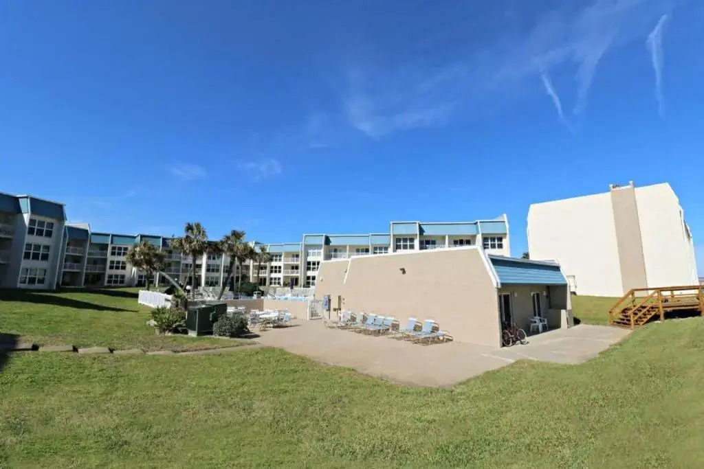 Tradewinds 61