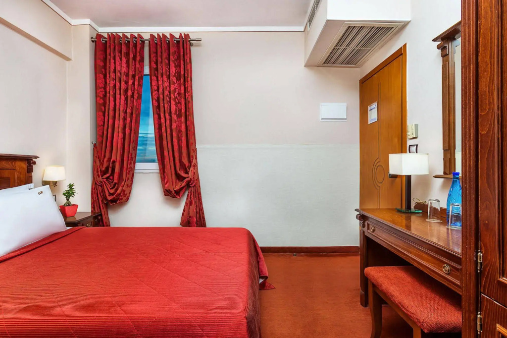 Perea Hotel