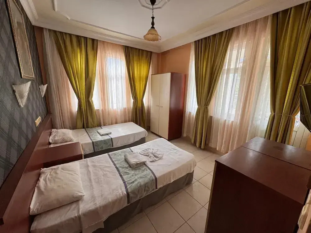 Grand Sem Hotel