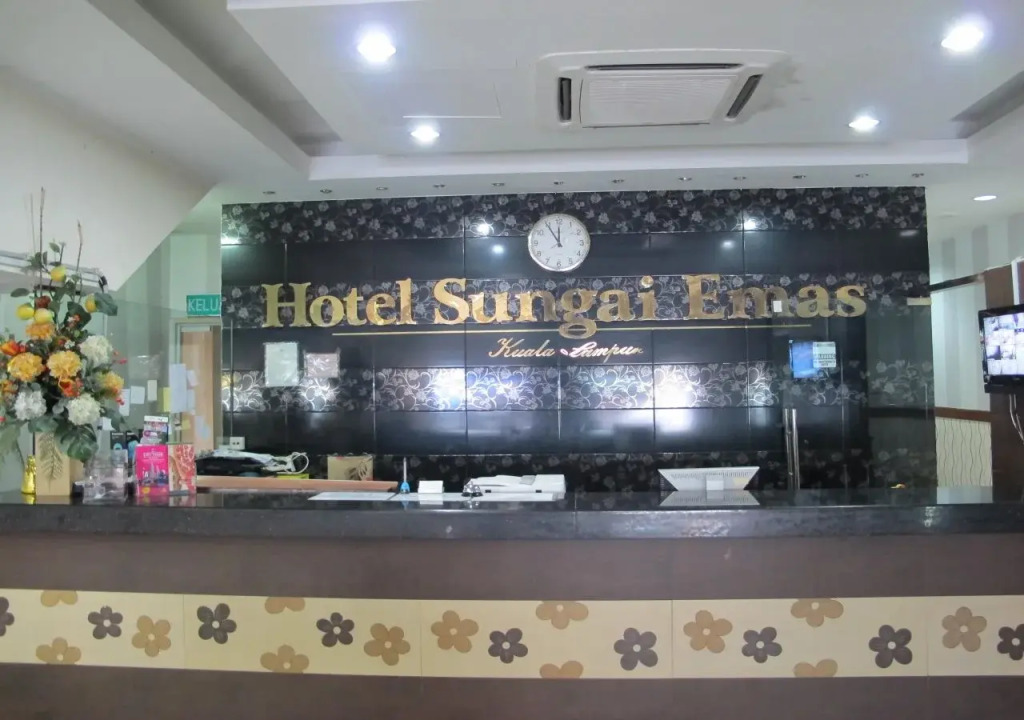 Hotel Sungai Emas