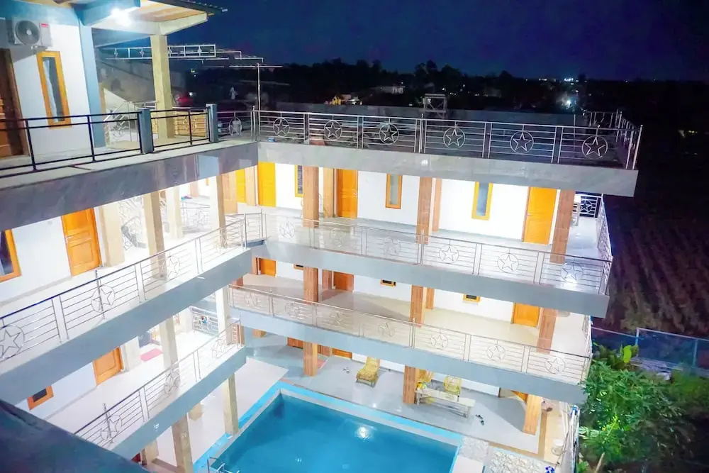 Hotel Wijaya family 2