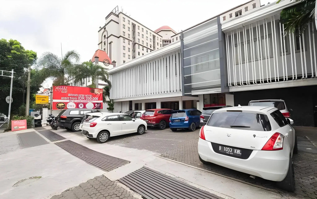 Cherry Homes Express Hotel