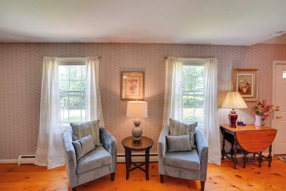 Pittsfield Home w/ Deck - 12 Mi to Jiminy Peak!