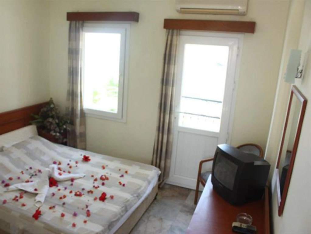 Fiorita Beach Hotel