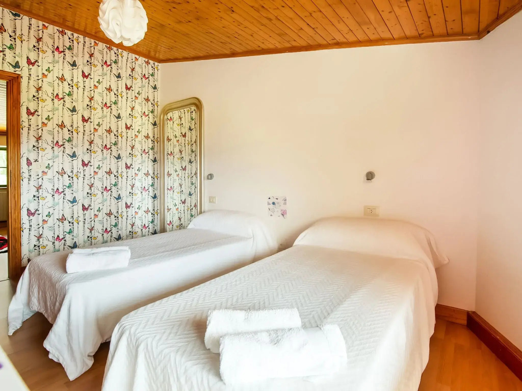 Spacious holiday home in Santiago de Compostela with pool