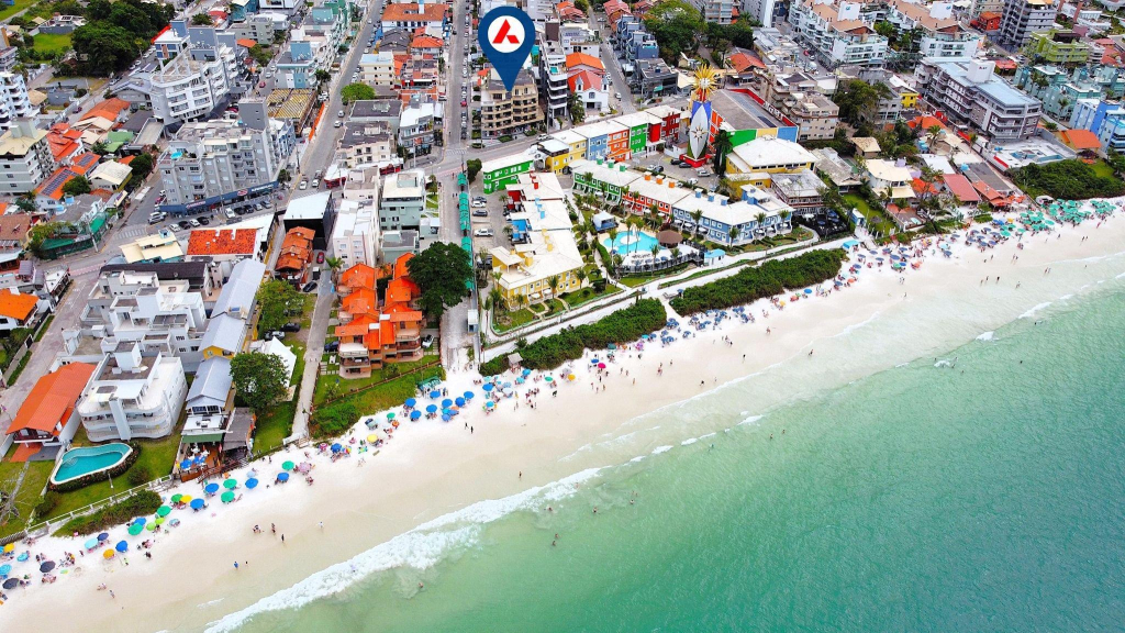 1038   Apartamento Com Vista Para O Mar Na Avenida De Bombinhas