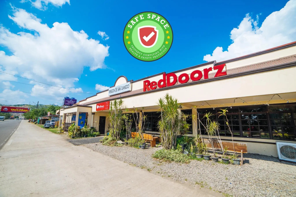 RedDoorz near San Juanico Bridge