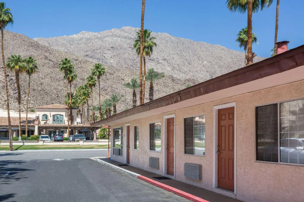 Adara Palm Springs