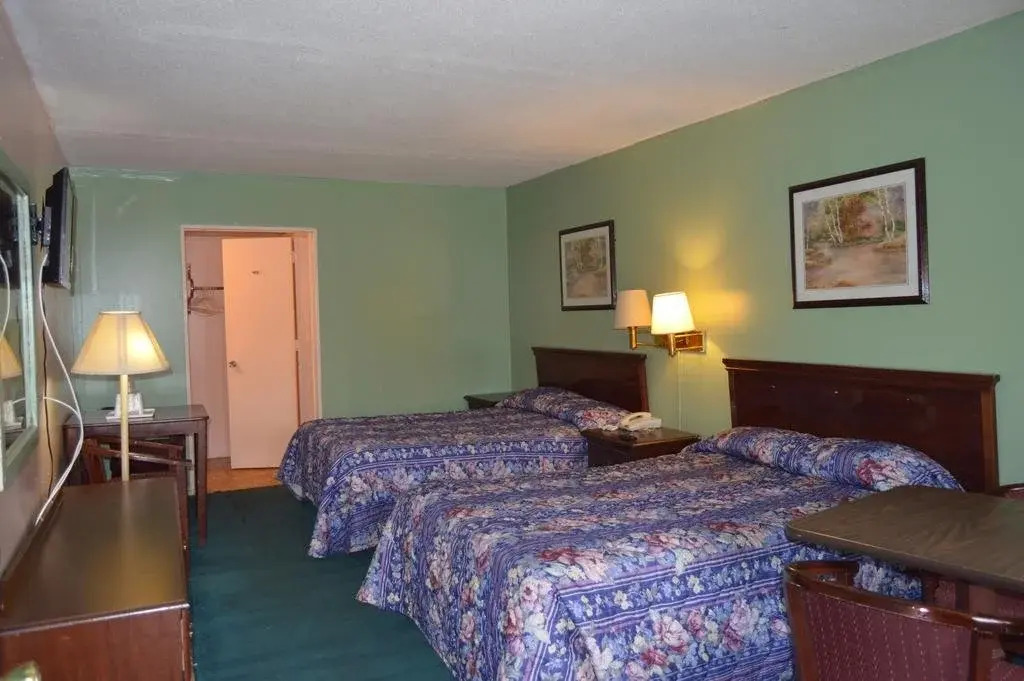 Seminole Inn
