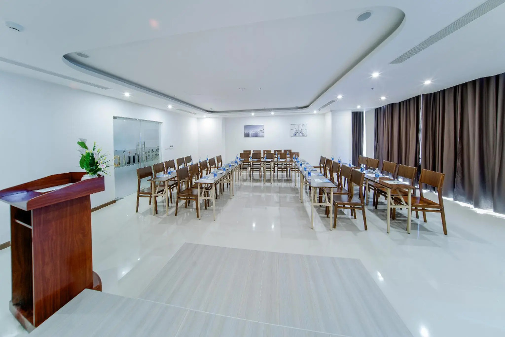 Atlantic Nha Trang Hotel