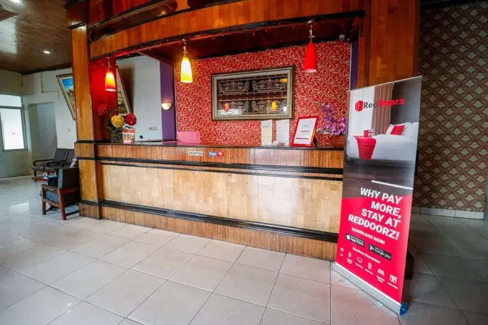 RedDoorz @ Jalan Diponegoro Lampung
