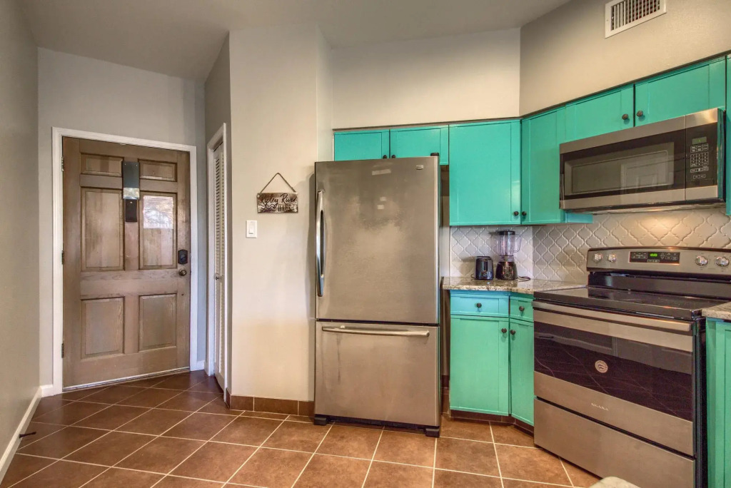 Ripley River Haus IC 302
