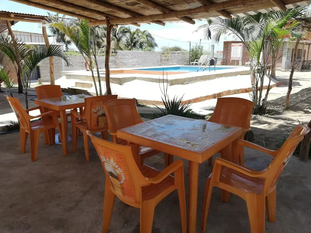 Hospedaje Sun Beach