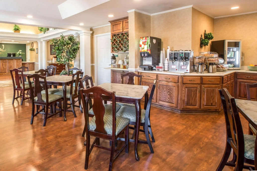 Quality Inn Greeneville - Tusculum
