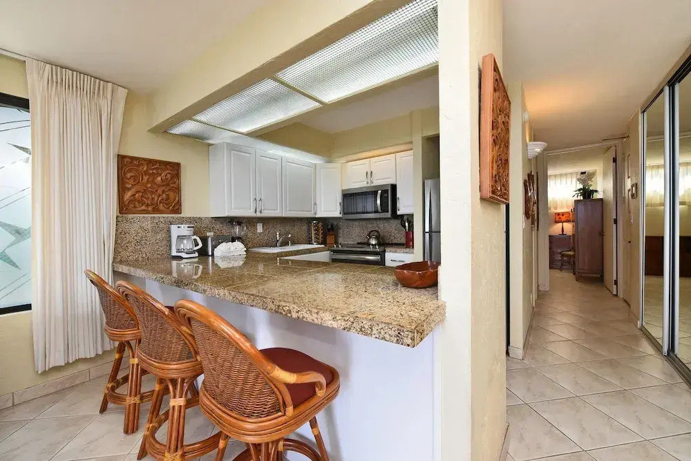 Papakea #a109 1 Bedroom Condo by RedAwning