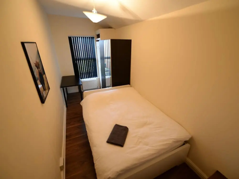 Spacious Apartment in Coventry near Belgrade Theatre