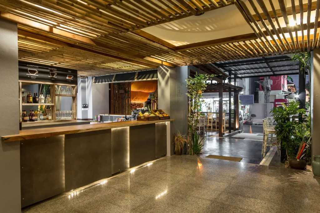 City Dance Hotel