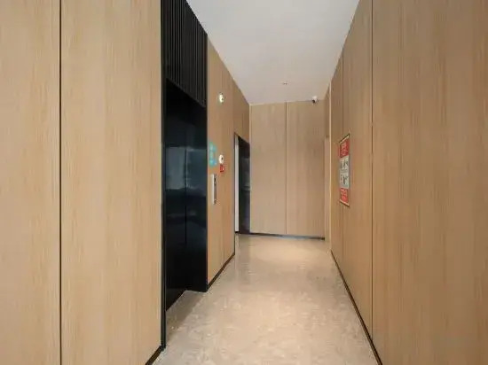City Comfort Inn Hotel (Hechi Yizhou Longjiang Second Bridge)