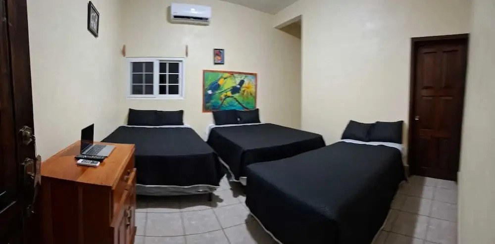 ZAZIL HA Hostel