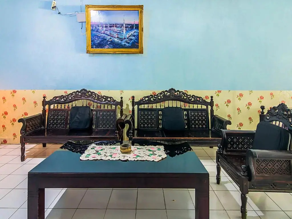 OYO 90926 Hotel Andalas Syariah Palu