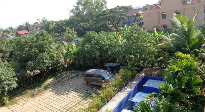 Green Flower Guesthouse