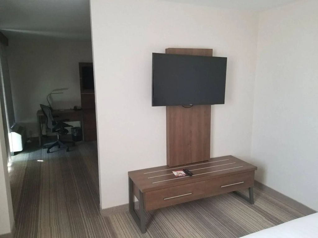 Holiday Inn Express Fullerton-Anaheim by IHG