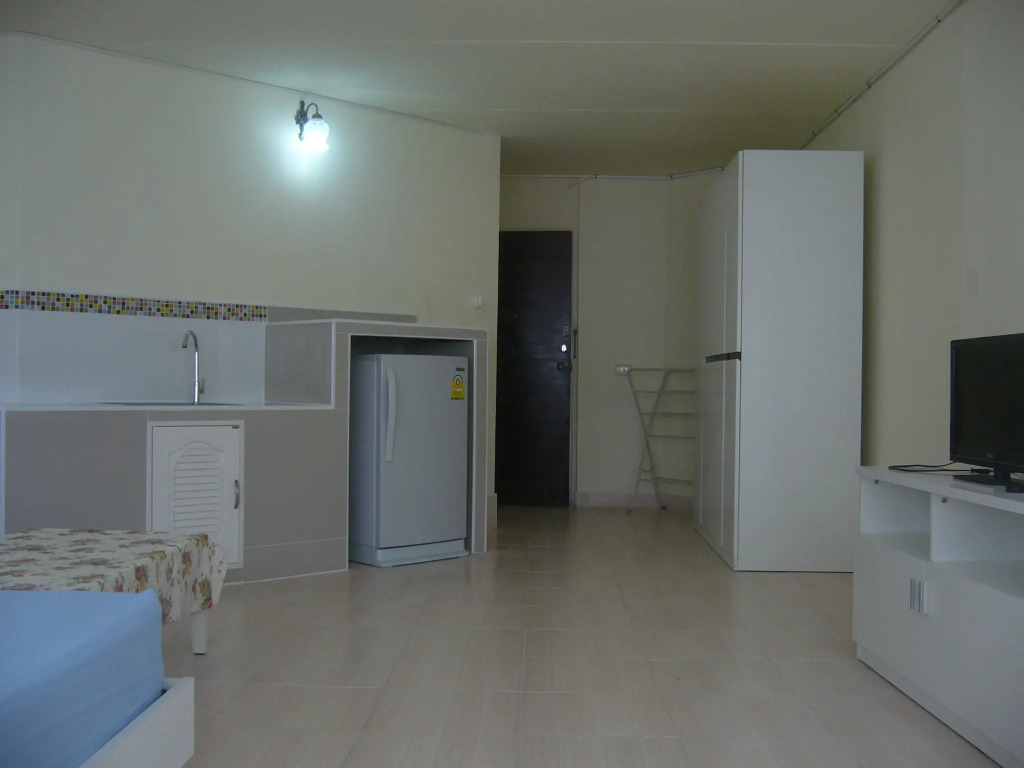 T8 Guesthouse Challenger Muang Thong Thani