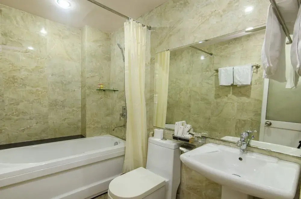 South Saigon Hotel