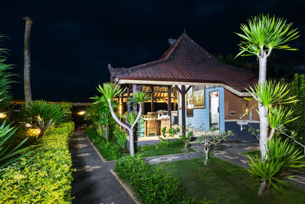 Laguna Reef Huts