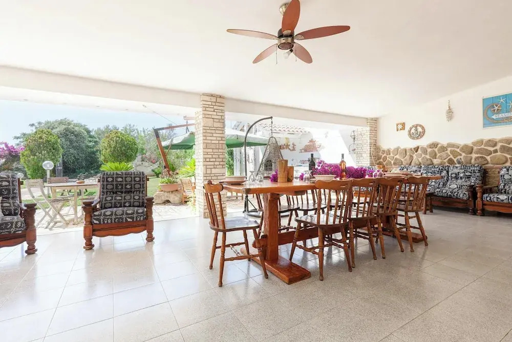 Villa Erika with private pool and garden - Happy Rentals