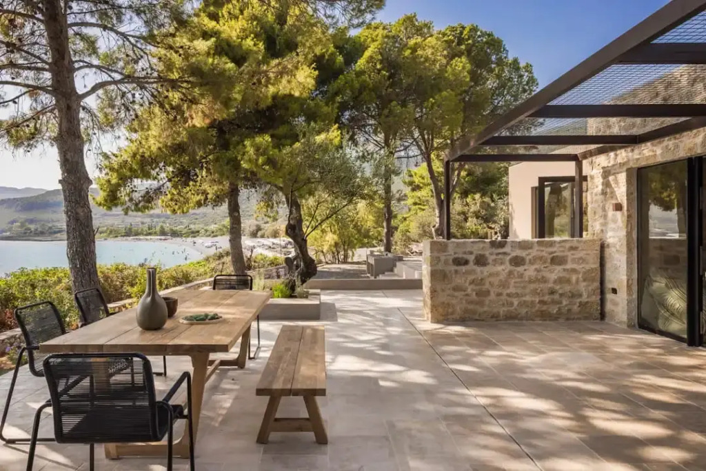 Home By the Sea