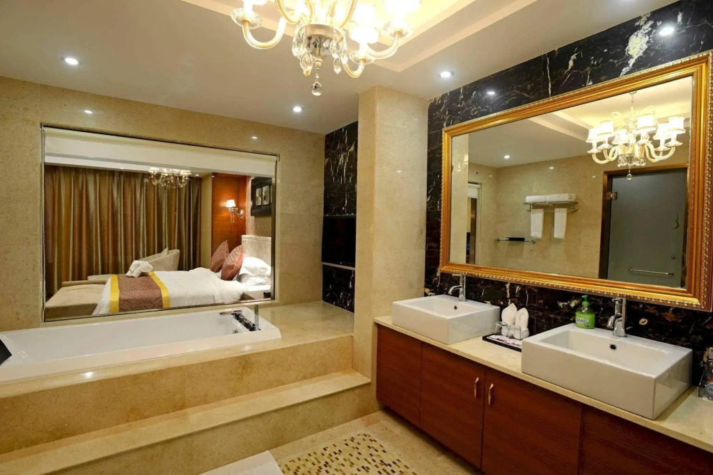 Wenhua Herton Hotel