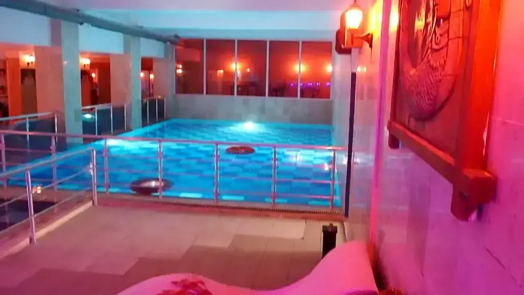 Arora Hotel