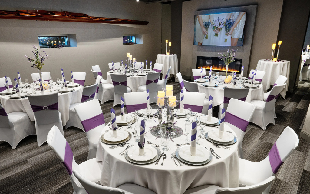 Holiday Inn At the Campus by IHG