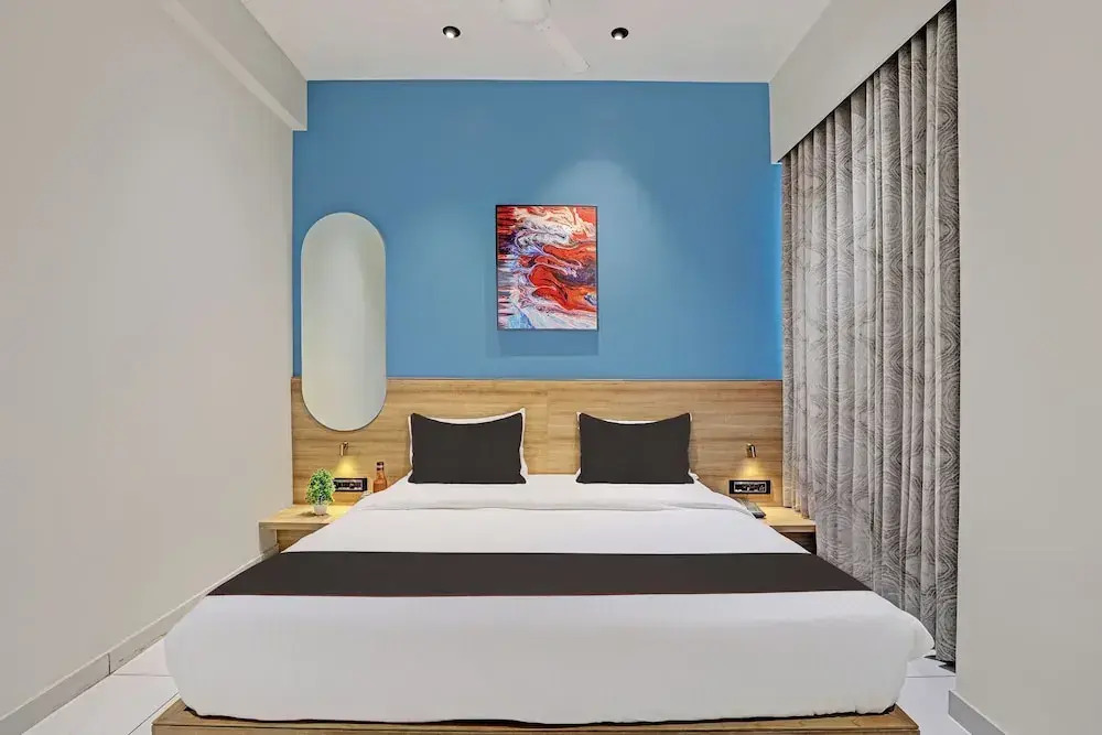 HOTEL LEE PLATINUM