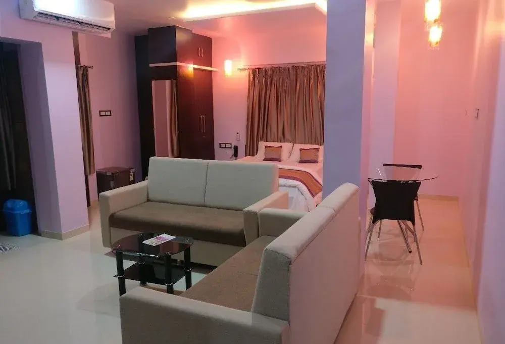 JK Rooms 144 Sai Guest House