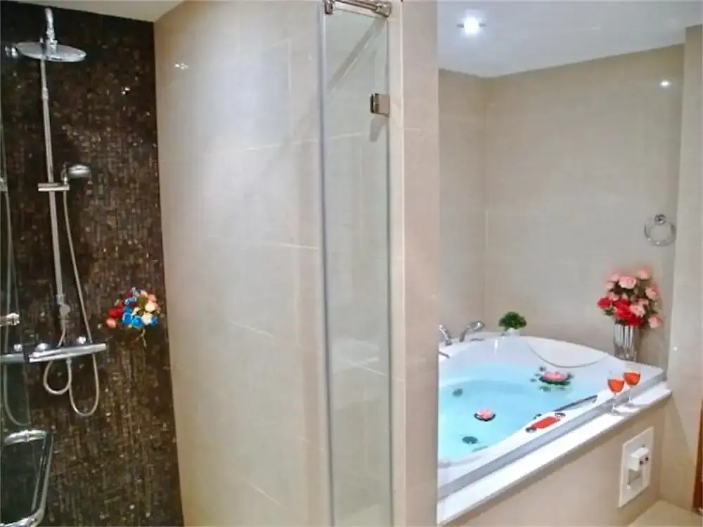 The Privilege Residence : 1 Bedroom apartment in Patong