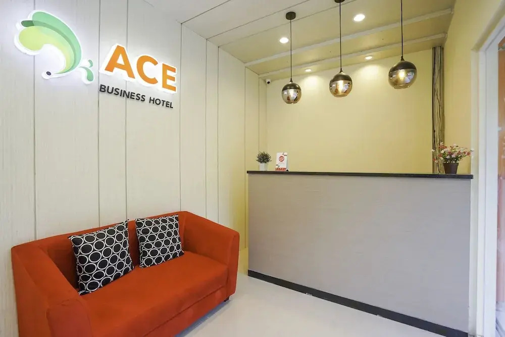 OYO 1091 Ace Business Hotel Galaxy Syariah