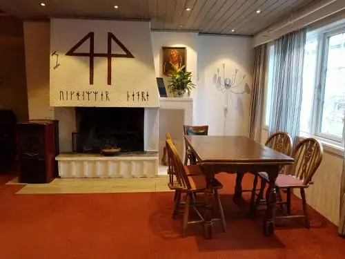 Vikhammer Motel & Camping